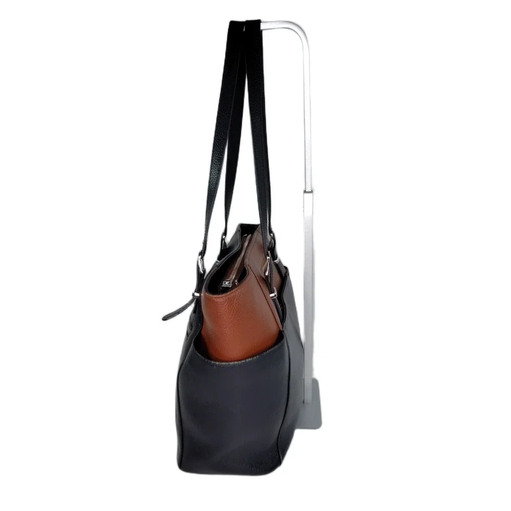 Over Earth Large Leather Tote/Shoulder Handbag/Crossbody-Black/Brown Gently Used